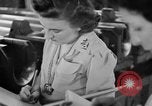 Immagine di Donne americane Aberdeen Maryland USA, 1943, secondo 35 filmato di repertorio 65675049128