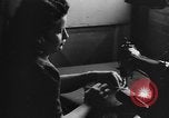 Immagine di Donne americane Aberdeen Maryland USA, 1943, secondo 40 filmato di repertorio 65675049128