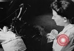 Immagine di Donne americane Aberdeen Maryland USA, 1943, secondo 43 filmato di repertorio 65675049128