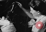 Immagine di Donne americane Aberdeen Maryland USA, 1943, secondo 44 filmato di repertorio 65675049128