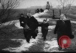 Standbild ungarische Revolution Ungarn, 1956, aus Sekunde 37 historischem Filmmaterial Videoclip 65675049140
