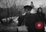 Standbild ungarische Revolution Ungarn, 1956, aus Sekunde 45 historischem Filmmaterial Videoclip 65675049140