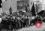 Standbild kommunistische Gewalt Europa, 1950, aus Sekunde 27 historischem Filmmaterial Videoclip 65675049143