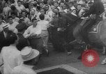Standbild kommunistische Gewalt Europa, 1950, aus Sekunde 42 historischem Filmmaterial Videoclip 65675049143