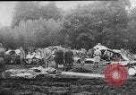 Immagine di C-124 crash Giappone, 1953, secondo 14 filmato di repertorio 65675049151