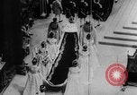 Immagine di Queen Elizabeth II INCORONAZIONE Londra Inghilterra Regno Unito, 1953, secondo 24 filmato di repertorio 65675049153