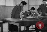Immagine di Guerra coreana armistizio firma Panmunjom Corea, 1953, secondo 45 filmato di repertorio 65675049154