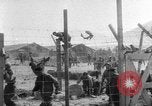 Standbild nordkoreanischen gefangenen Ausschreitungen United States USA, 1952, aus Sekunde 10 historischem Filmmaterial Videoclip 65675049159
