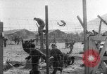 Standbild nordkoreanischen gefangenen Ausschreitungen United States USA, 1952, aus Sekunde 11 historischem Filmmaterial Videoclip 65675049159