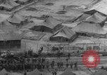 Standbild nordkoreanischen gefangenen Ausschreitungen United States USA, 1952, aus Sekunde 15 historischem Filmmaterial Videoclip 65675049159