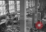 Standbild nordkoreanischen gefangenen Ausschreitungen United States USA, 1952, aus Sekunde 45 historischem Filmmaterial Videoclip 65675049159