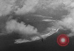 Standbild Erste Wasserstoff Bombe Test Ivy Mike Enewetak Atoll, 1952, aus Sekunde 3 historischem Filmmaterial Videoclip 65675049160
