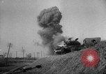 Standbild General Matthew Ridgway kommentiert Korea, 1951, aus Sekunde 35 historischem Filmmaterial Videoclip 65675049173