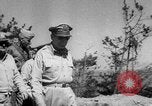 Standbild General Matthew Ridgway kommentiert Korea, 1951, aus Sekunde 41 historischem Filmmaterial Videoclip 65675049173