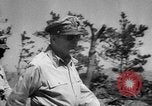 Standbild General Matthew Ridgway kommentiert Korea, 1951, aus Sekunde 43 historischem Filmmaterial Videoclip 65675049173