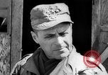 Standbild General Matthew Ridgway kommentiert Korea, 1951, aus Sekunde 51 historischem Filmmaterial Videoclip 65675049173