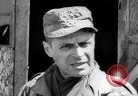 Standbild General Matthew Ridgway kommentiert Korea, 1951, aus Sekunde 53 historischem Filmmaterial Videoclip 65675049173
