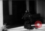 Immagine di Dalai Lama Mussoorie India, 1959, secondo 4 filmato di repertorio 65675049189