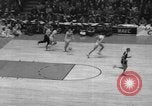 Standbild Kentucky Wildcats Louisville Kentucky USA, 1958, aus Sekunde 27 historischem Filmmaterial Videoclip 65675049192
