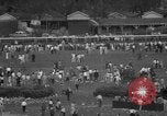 Standbild Kentucky Derby Louisville Kentucky USA, 1958, aus Sekunde 21 historischem Filmmaterial Videoclip 65675049193