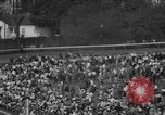 Standbild Kentucky Derby Louisville Kentucky USA, 1958, aus Sekunde 31 historischem Filmmaterial Videoclip 65675049193