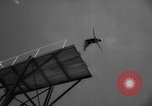 Standbild diving Meisterschaft Topeka Kansas USA, 1958, aus Sekunde 17 historischem Filmmaterial Videoclip 65675049199