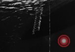 Immagine di Navy diver United States USA, 1943, secondo 5 filmato di repertorio 65675049200