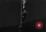 Immagine di Navy diver United States USA, 1943, secondo 39 filmato di repertorio 65675049200