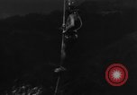 Immagine di Navy diver United States USA, 1943, secondo 44 filmato di repertorio 65675049200