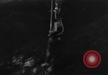 Immagine di Navy diver United States USA, 1943, secondo 47 filmato di repertorio 65675049200