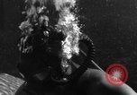 Standbild Navy Diver United States USA, 1943, aus Sekunde 16 historischem Filmmaterial Videoclip 65675049203