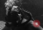Standbild Navy Diver United States USA, 1943, aus Sekunde 19 historischem Filmmaterial Videoclip 65675049203