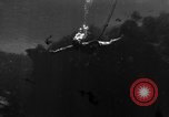 Image masque de plongée United States USA, 1943, de la seconde 35 séquences d'archives historiques vidéo 65675049204