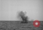 Image mine explosion Nouméa France, 1943, de la seconde 19 séquences d'archives historiques vidéo 65675049210