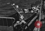 Immagine di Motore ausiliario Minesweeper Noumea Francia, 1943, secondo 3 filmato di repertorio 65675049212