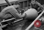 Immagine di Motore ausiliario Minesweeper Noumea Francia, 1943, secondo 21 filmato di repertorio 65675049212