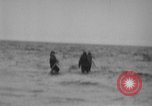 Standbild USA Minesweeper in Betrieb Zweiten Weltkrieg Pacific Theater, 1943, aus Sekunde 8 historischem Filmmaterial Videoclip 65675049213