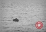Standbild USA Minesweeper in Betrieb Zweiten Weltkrieg Pacific Theater, 1943, aus Sekunde 54 historischem Filmmaterial Videoclip 65675049213