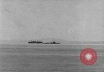 Standbild Amphibious Cargo Schiff Pacific Theater, 1943, aus Sekunde 3 historischem Filmmaterial Videoclip 65675049214