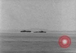 Standbild Amphibious Cargo Schiff Pacific Theater, 1943, aus Sekunde 8 historischem Filmmaterial Videoclip 65675049214