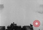 Standbild Amphibious Cargo Schiff Pacific Theater, 1943, aus Sekunde 19 historischem Filmmaterial Videoclip 65675049214