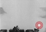 Standbild Amphibious Cargo Schiff Pacific Theater, 1943, aus Sekunde 24 historischem Filmmaterial Videoclip 65675049214