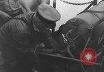 Standbild Amphibious Cargo Schiff Pacific Theater, 1943, aus Sekunde 27 historischem Filmmaterial Videoclip 65675049214
