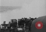 Standbild Amphibious Cargo Schiff Pacific Theater, 1943, aus Sekunde 54 historischem Filmmaterial Videoclip 65675049214