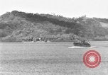 Immagine di Marina degli Stati Uniti incrociatori leggeri Guadalcanal nelle Isole Salomone, 1943, secondo 1 filmato di repertorio 65675049215