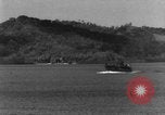 Immagine di Marina degli Stati Uniti incrociatori leggeri Guadalcanal nelle Isole Salomone, 1943, secondo 4 filmato di repertorio 65675049215