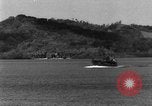 Immagine di Marina degli Stati Uniti incrociatori leggeri Guadalcanal nelle Isole Salomone, 1943, secondo 6 filmato di repertorio 65675049215