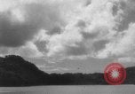 Immagine di Marina degli Stati Uniti incrociatori leggeri Guadalcanal nelle Isole Salomone, 1943, secondo 53 filmato di repertorio 65675049215