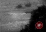 Standbild United States Navy Schiff Pacific Theater, 1943, aus Sekunde 1 historischem Filmmaterial Videoclip 65675049216