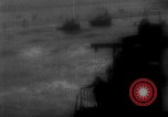 Standbild United States Navy Schiff Pacific Theater, 1943, aus Sekunde 3 historischem Filmmaterial Videoclip 65675049216